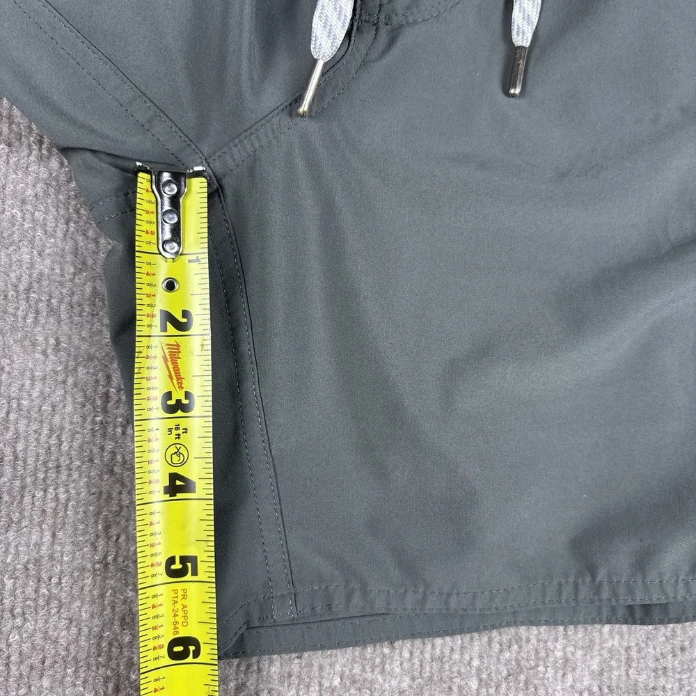 Vuori Banks Shorts Mens S Green Lined 6